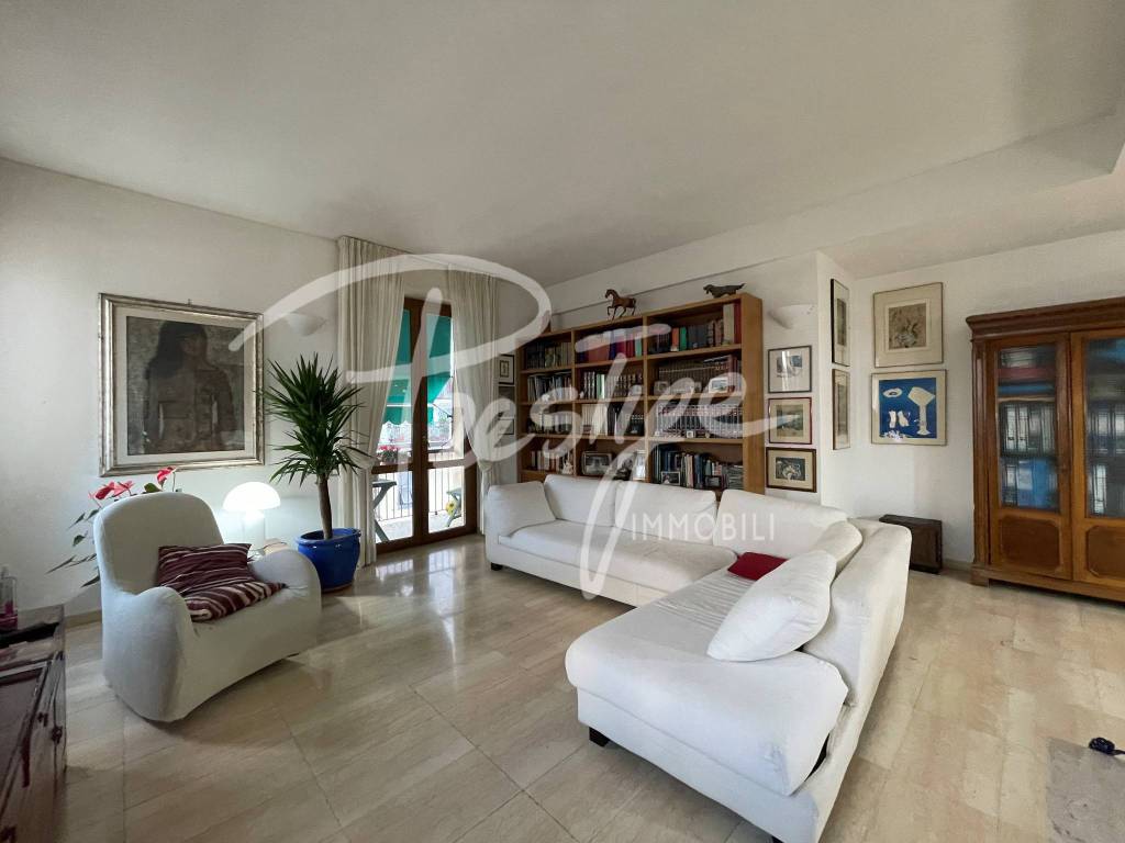 La Spezia Centro appartamento di 7 vani