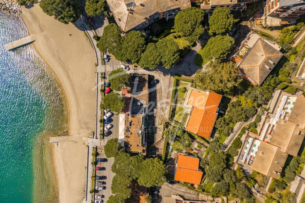 Portovenere villa bifamiliare immersa nel verde