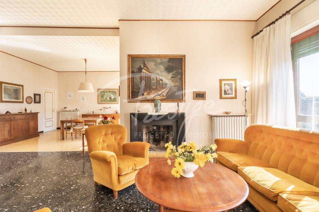 Portovenere villa bifamiliare immersa nel verde