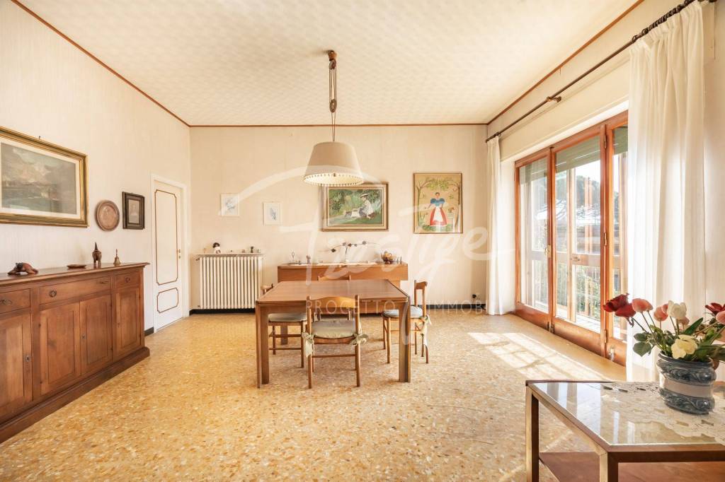 Portovenere villa bifamiliare immersa nel verde