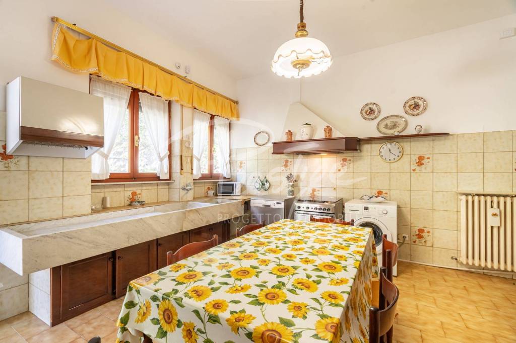 Portovenere villa bifamiliare immersa nel verde