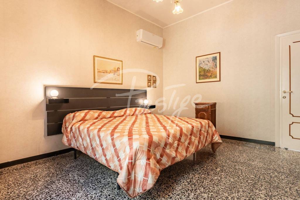 Portovenere villa bifamiliare immersa nel verde