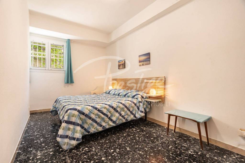 Portovenere villa bifamiliare immersa nel verde