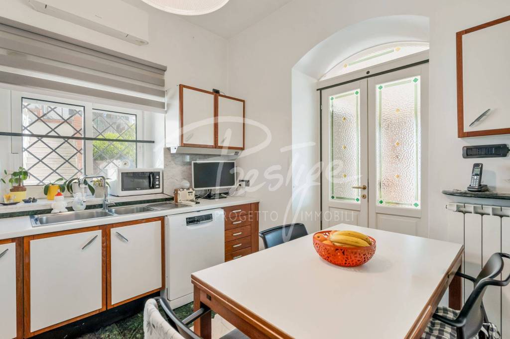 La Spezia Colli porzione di bifamiliare con vista sul golfo