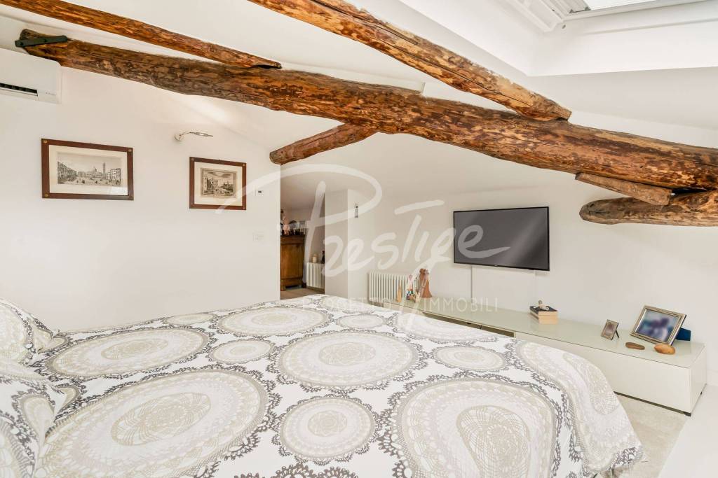 La Spezia Centro appartamento su due livelli