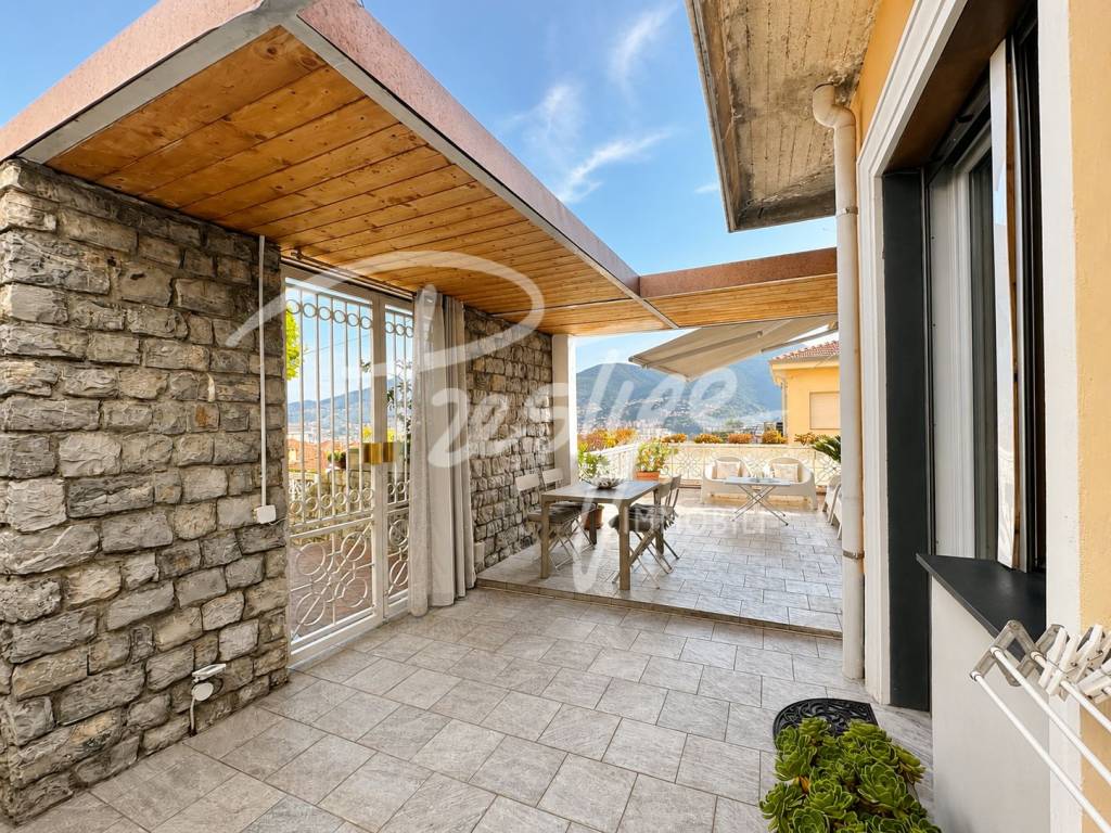 La Spezia Colli Appartamento con terrazza e garage